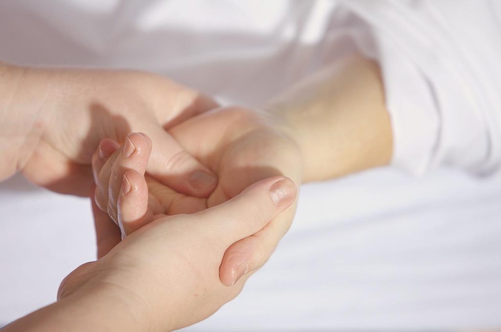 Chiropractische behandeling voor RSI-klachten bij Lifestyle Chiropractic met focus op herstellen lichaamsbalans